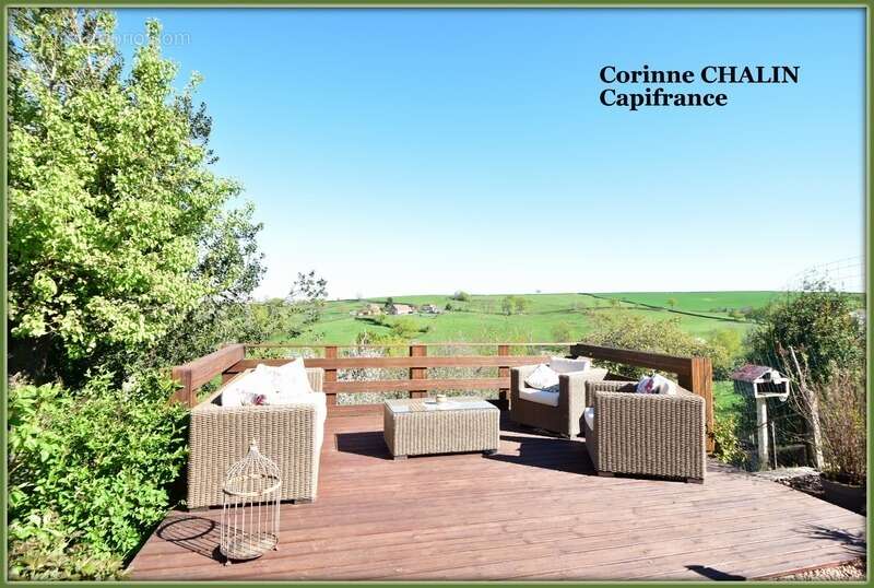 Maison à MONTCOMBROUX-LES-MINES