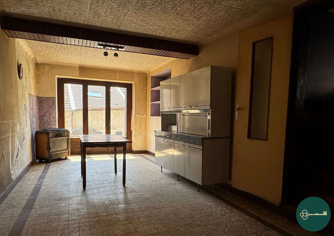 Appartement à PAGNEY-DERRIERE-BARINE