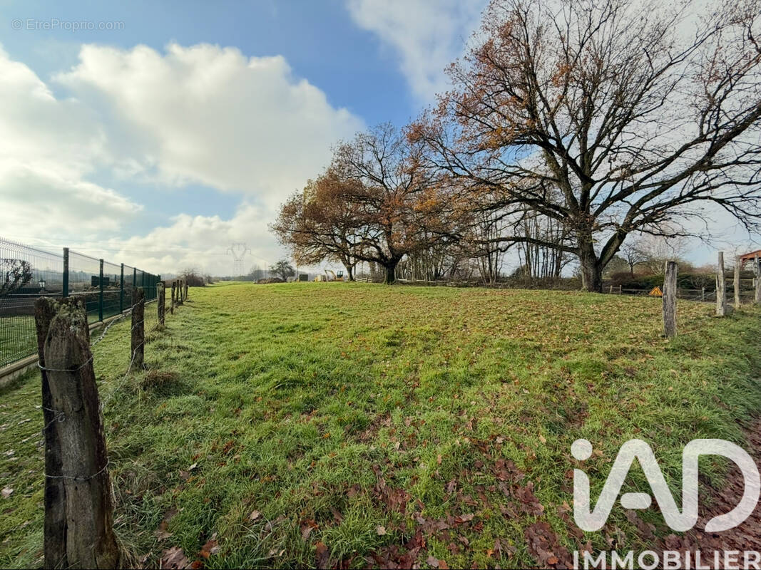 Photo 1 - Terrain à UEBERSTRASS