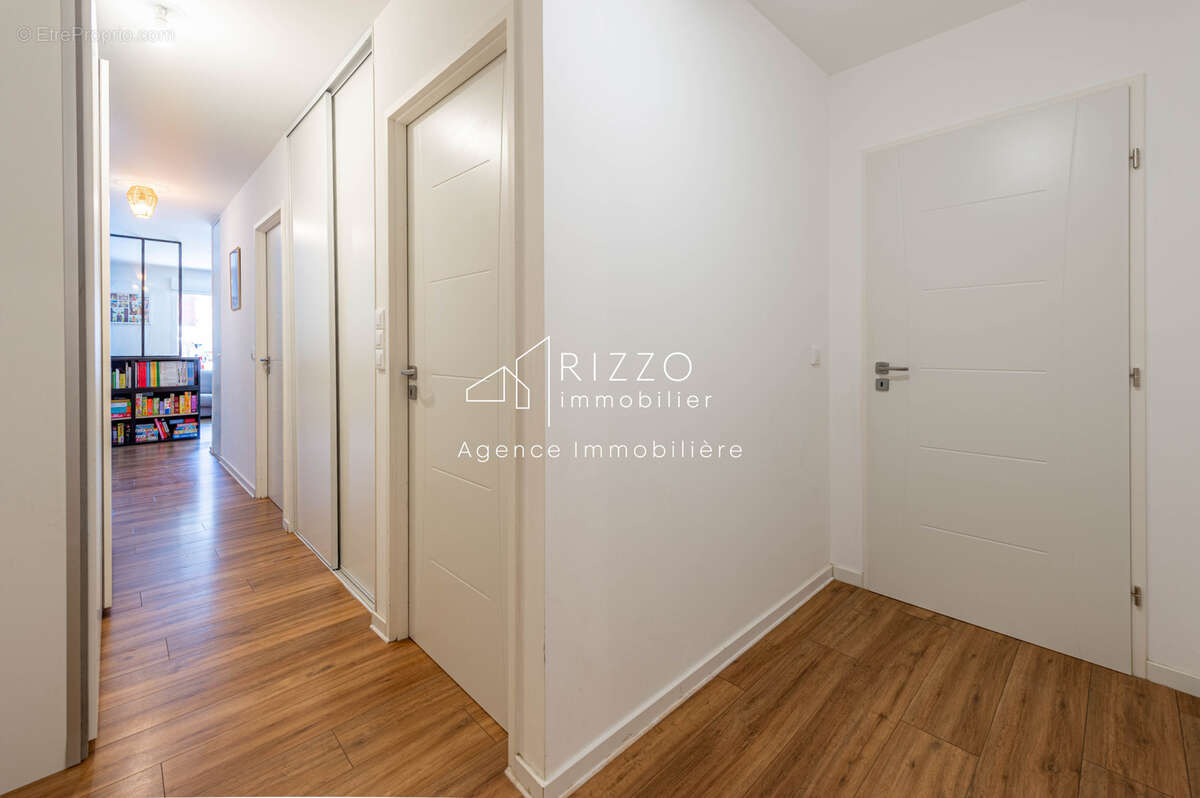Appartement T4 avec grande terrasse à Faverges-Seythenex - photo 8
