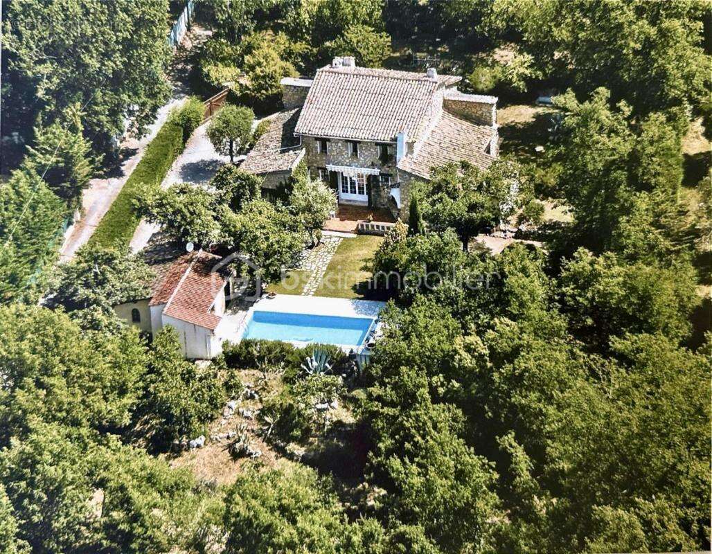 Maison à SAINT-PAUL-EN-FORET