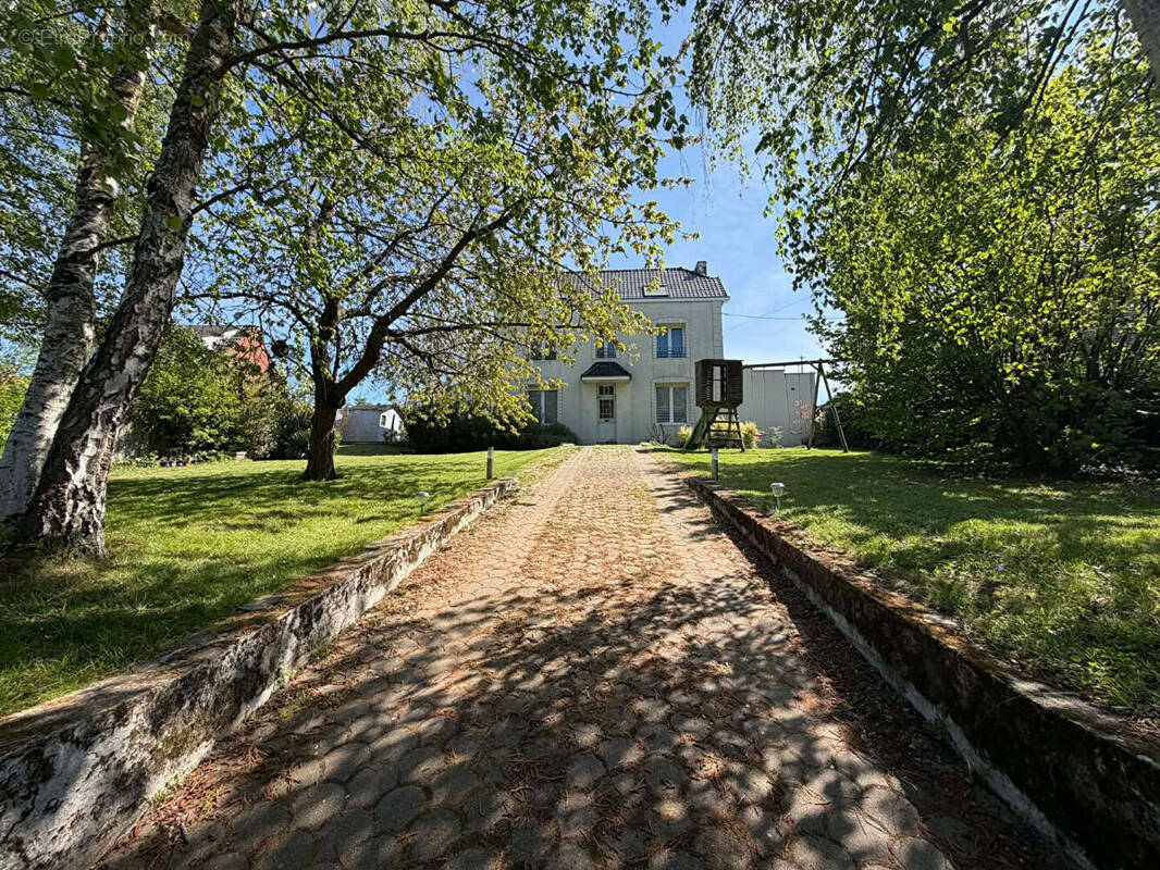 Maison à LAPUGNOY