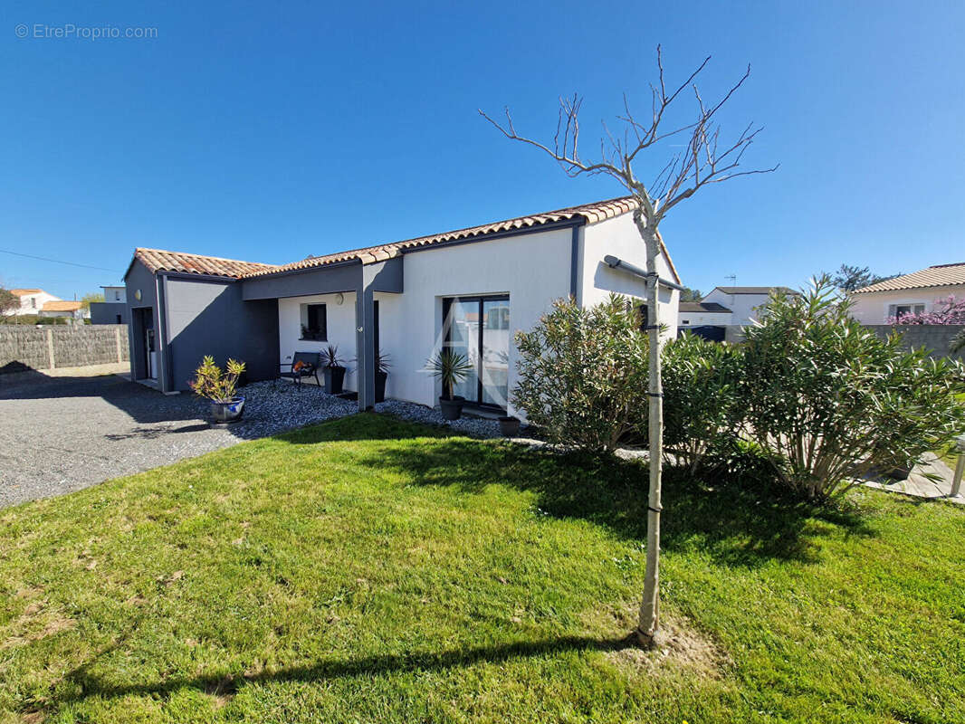 Maison à BREM-SUR-MER