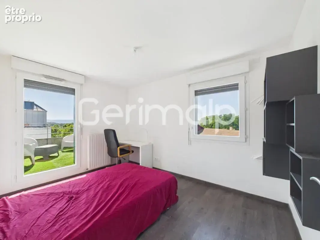 Vente - Appartement - 5 pièces + cuisine - 115 m² - 599 000 € - - photo 13