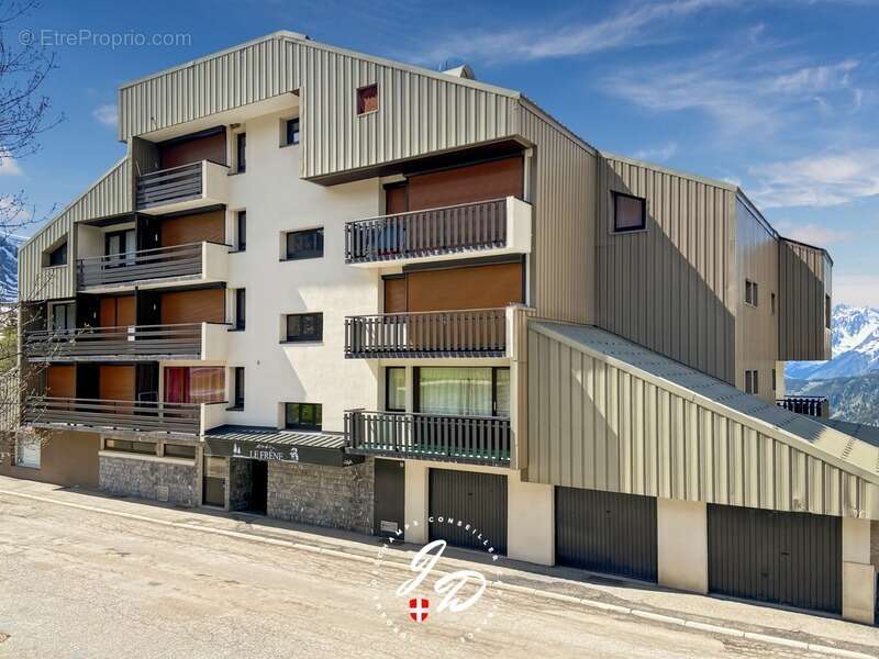 Appartement à SAINT-FRANCOIS-LONGCHAMP
