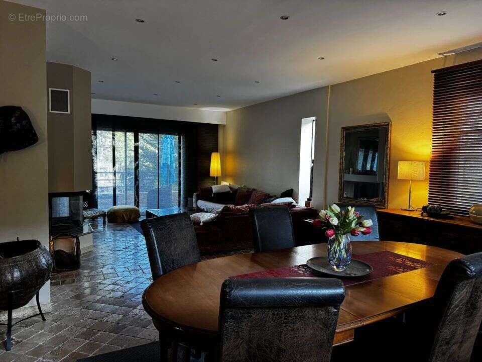 Maison à CARRY-LE-ROUET