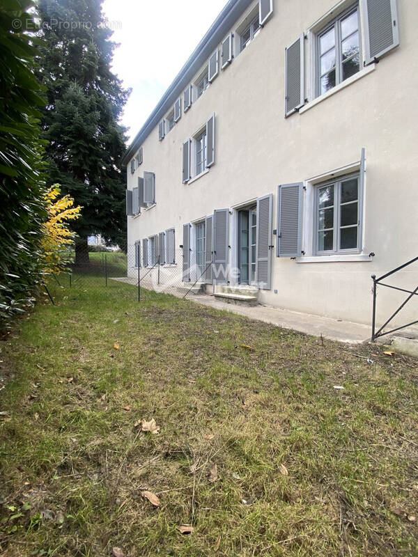 Appartement à TASSIN-LA-DEMI-LUNE