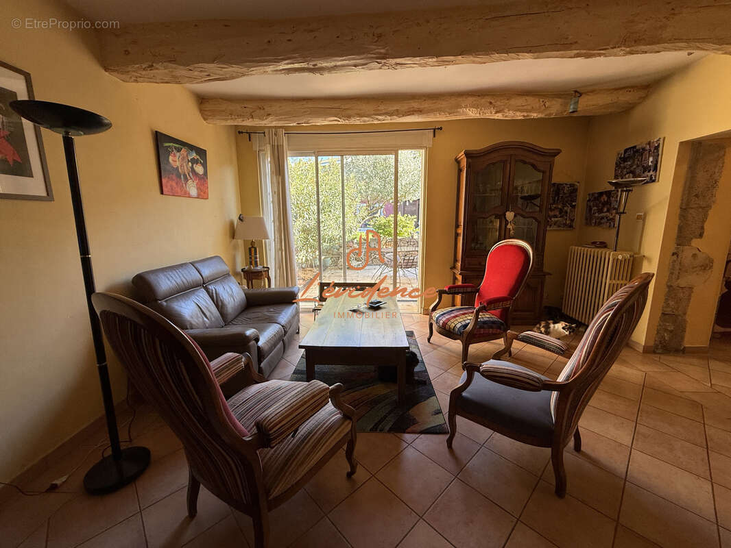 Maison à CHATEAUNEUF-DU-RHONE