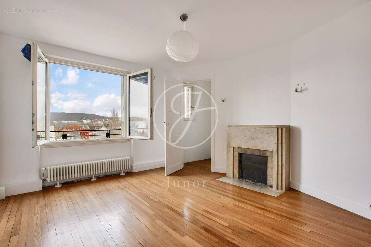 Appartement à VIROFLAY