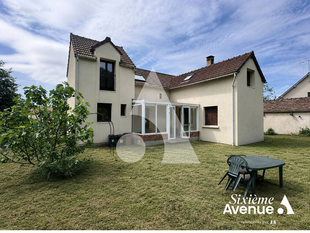 Maison à LARDY