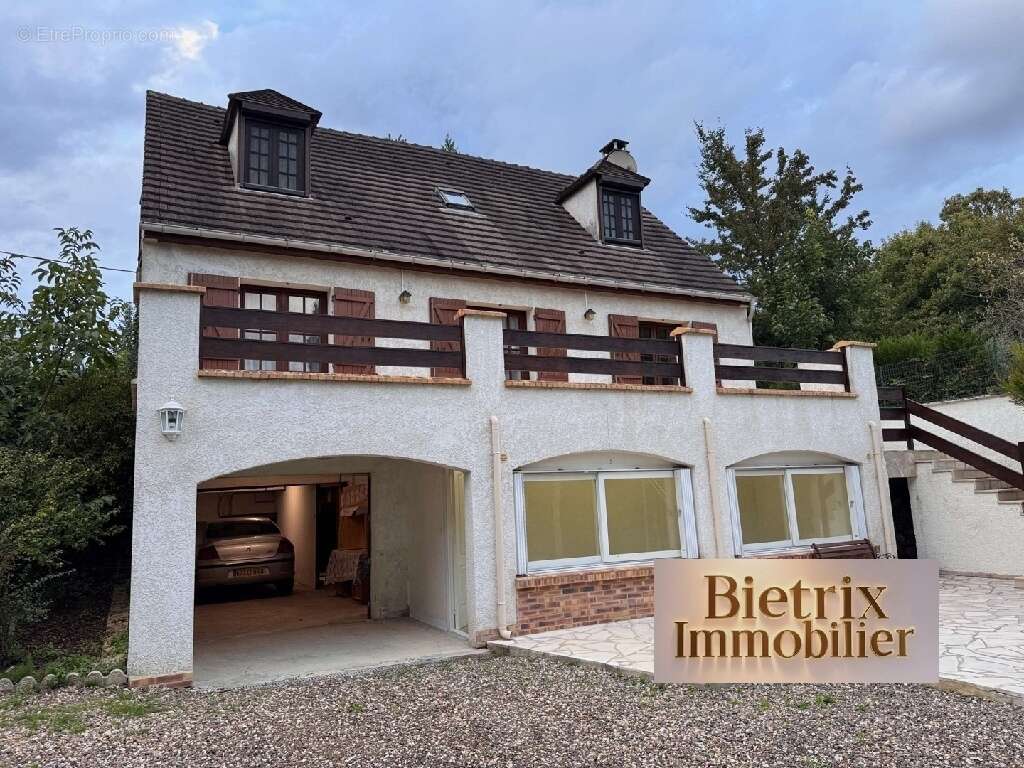 Maison à L&#039;ISLE-ADAM