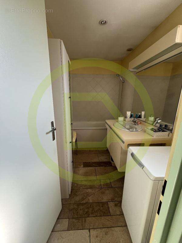 Maison à SAINS-EN-AMIENOIS