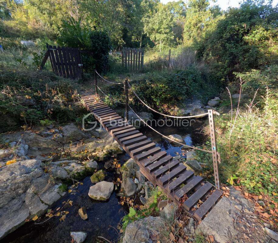 Maison à SAINT-REMEZE
