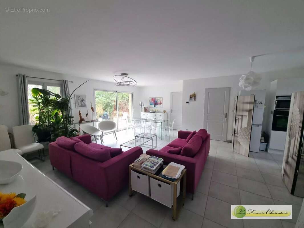 Maison à SAINT-PROJET-SAINT-CONSTANT