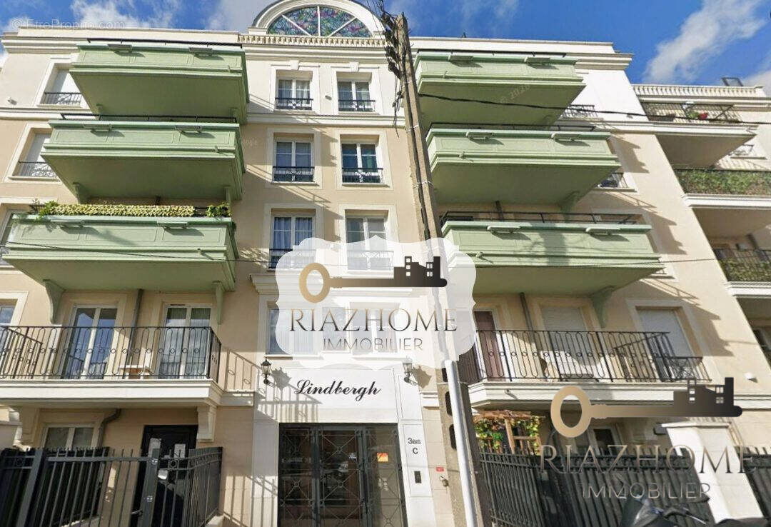 Appartement à LE BLANC-MESNIL
