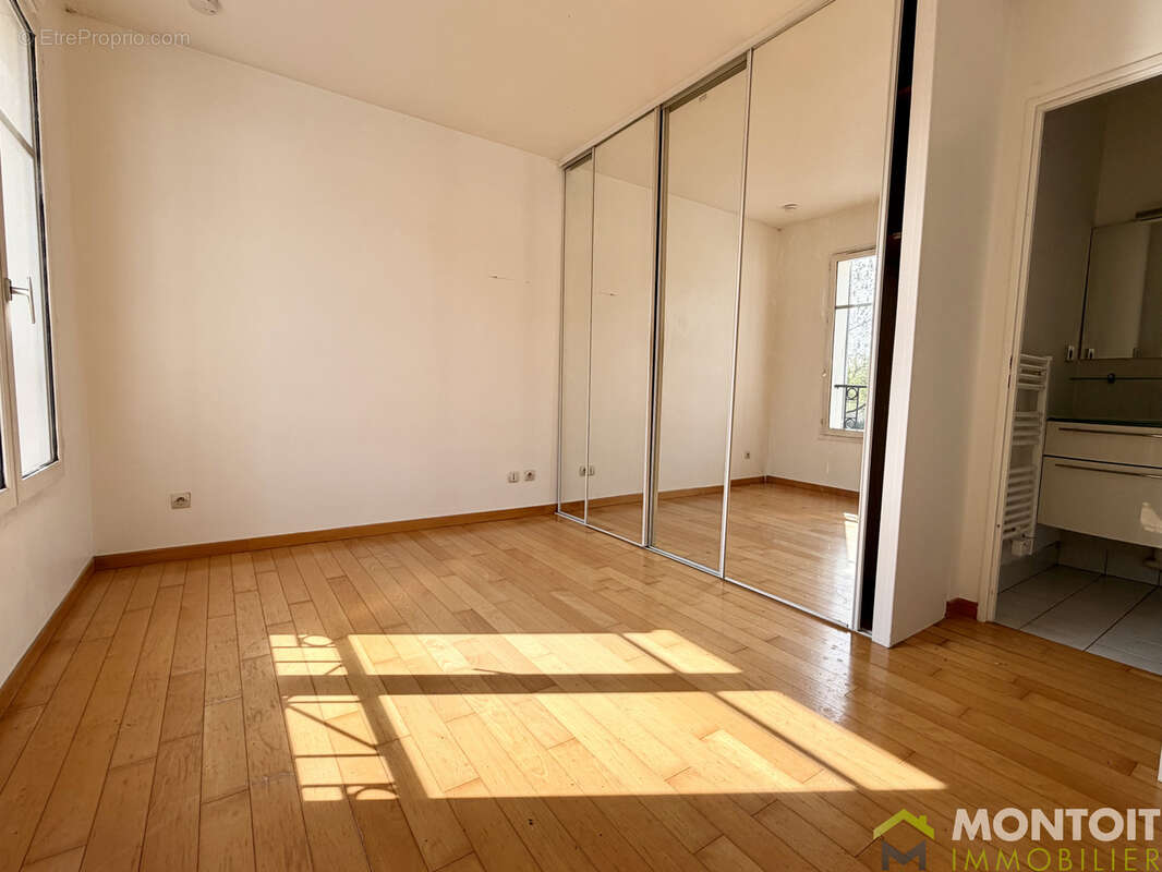 Appartement à THIAIS