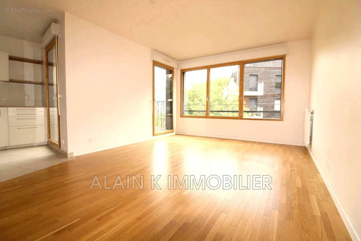 Appartement à CHAVILLE