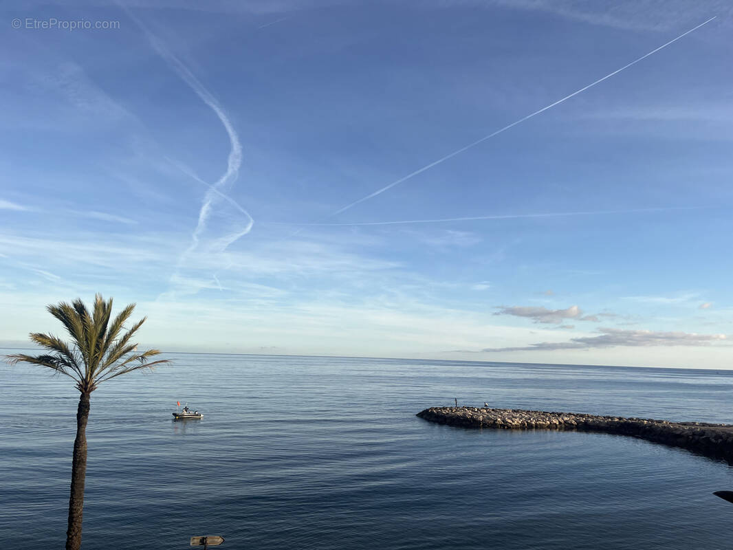 Appartement à ROQUEBRUNE-CAP-MARTIN