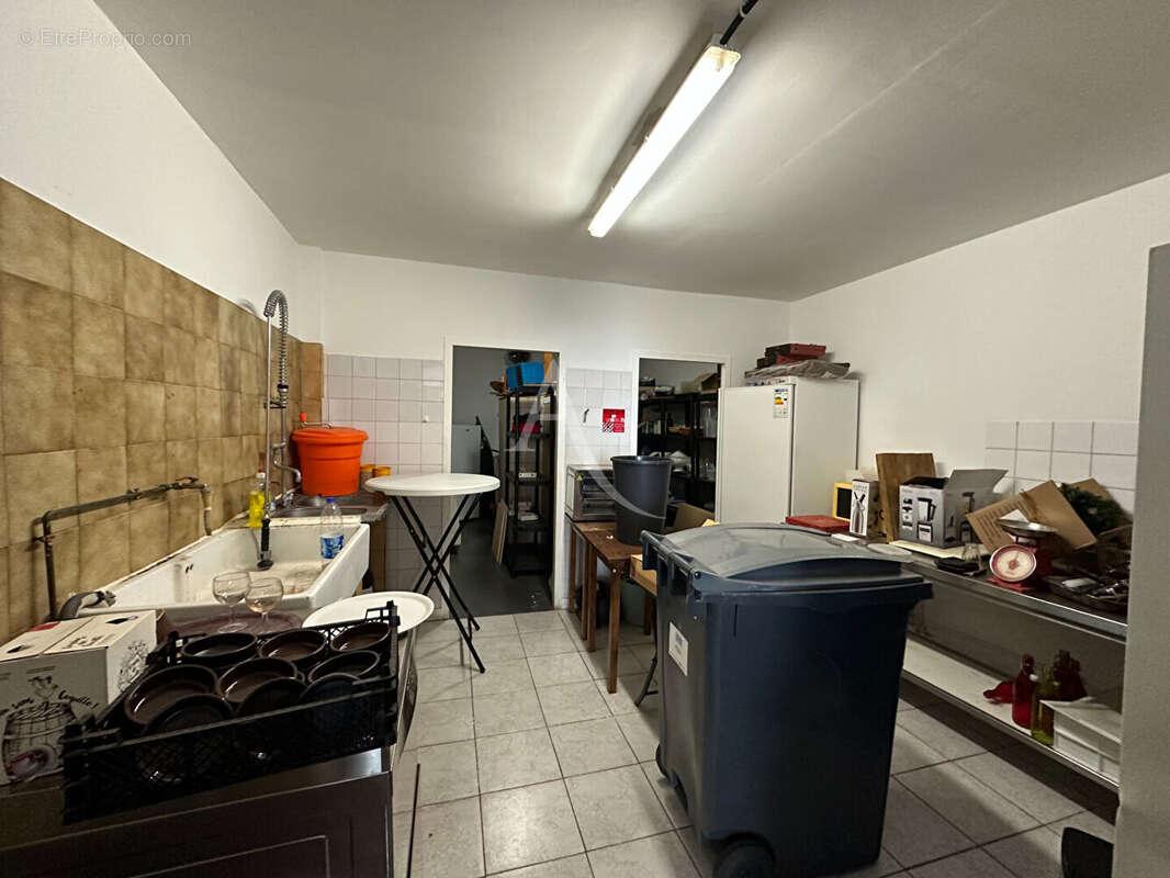 Commerce à ROCHEFORT