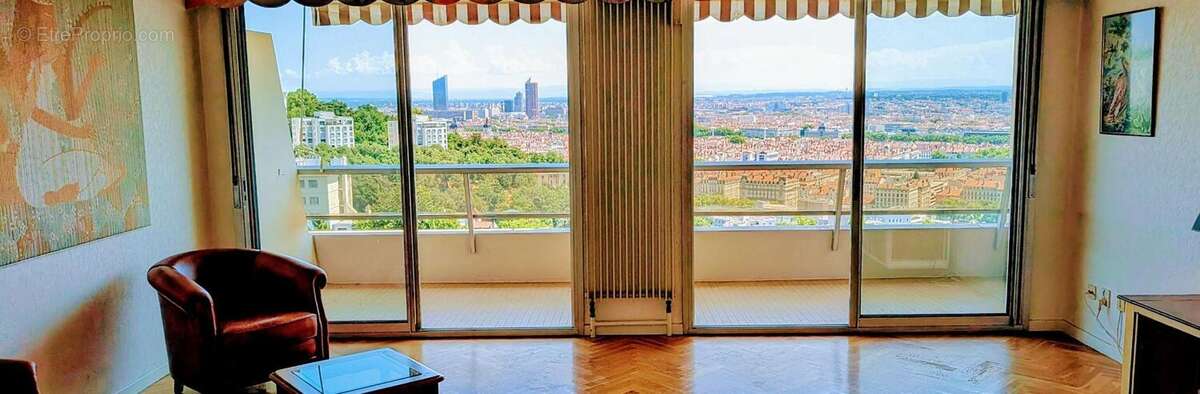 Appartement à LYON-5E