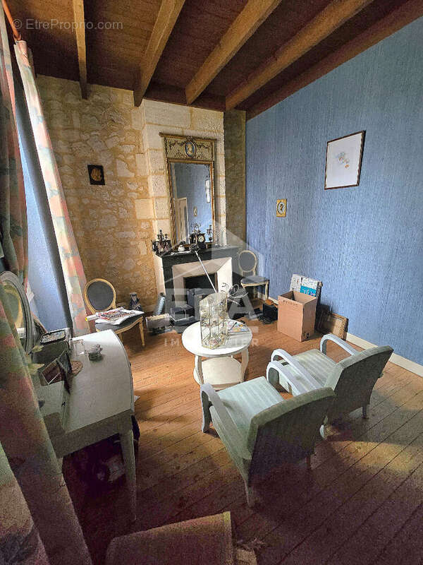 Maison à SAINT-SEURIN-SUR-L&#039;ISLE