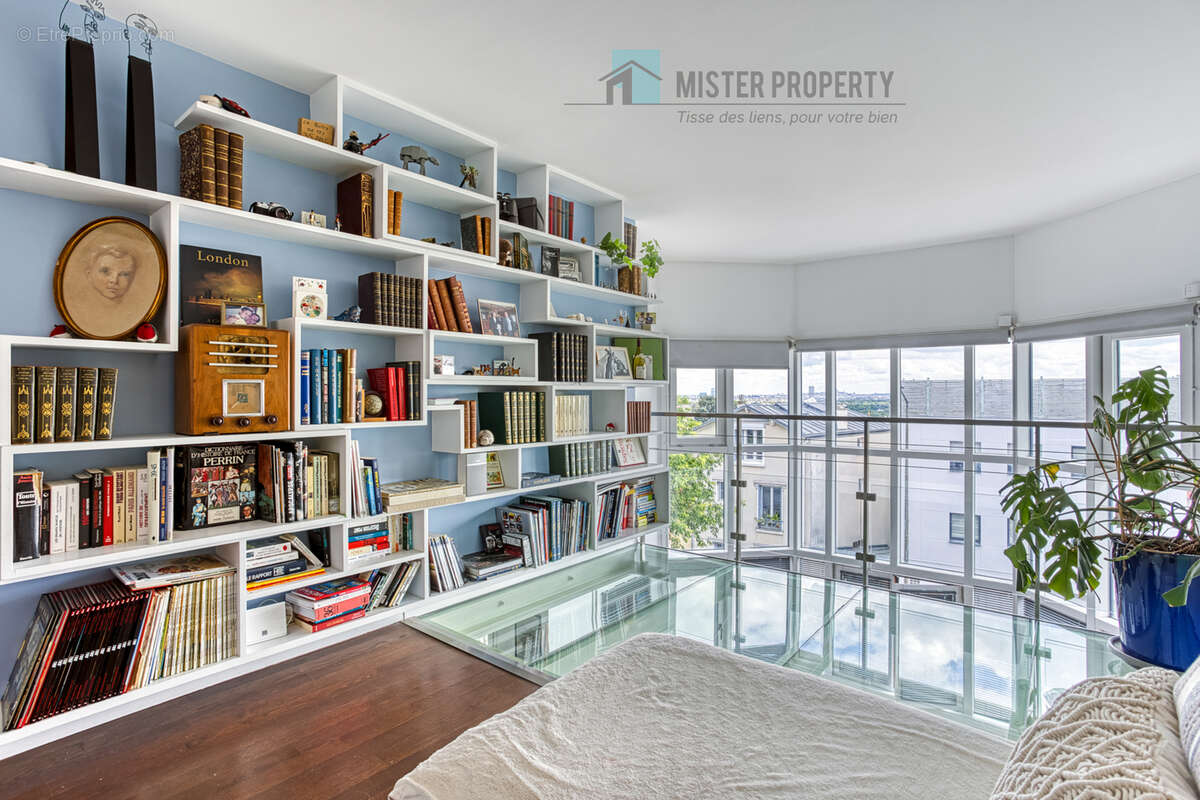 Appartement à SURESNES