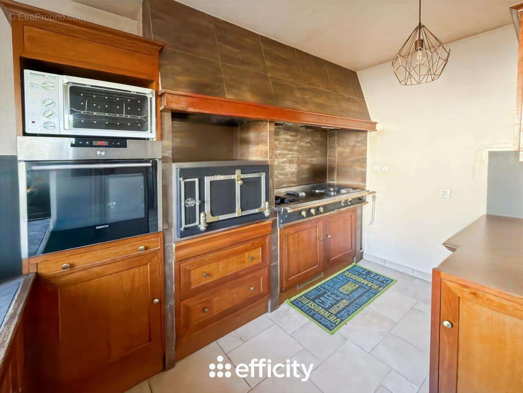 Maison à VILLIERS-SUR-MARNE