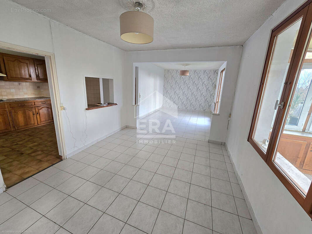 Maison à SAINT-SEURIN-SUR-L&#039;ISLE