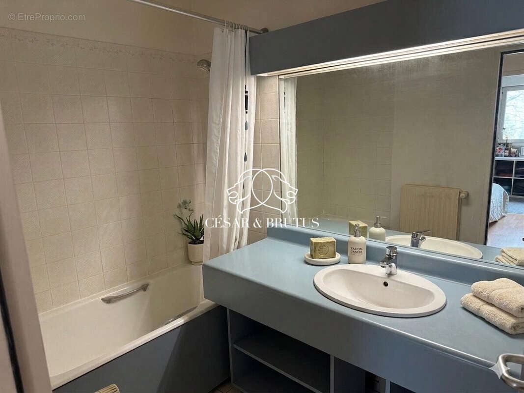 Appartement 63 m² à Lyon-6e  - photo 3
