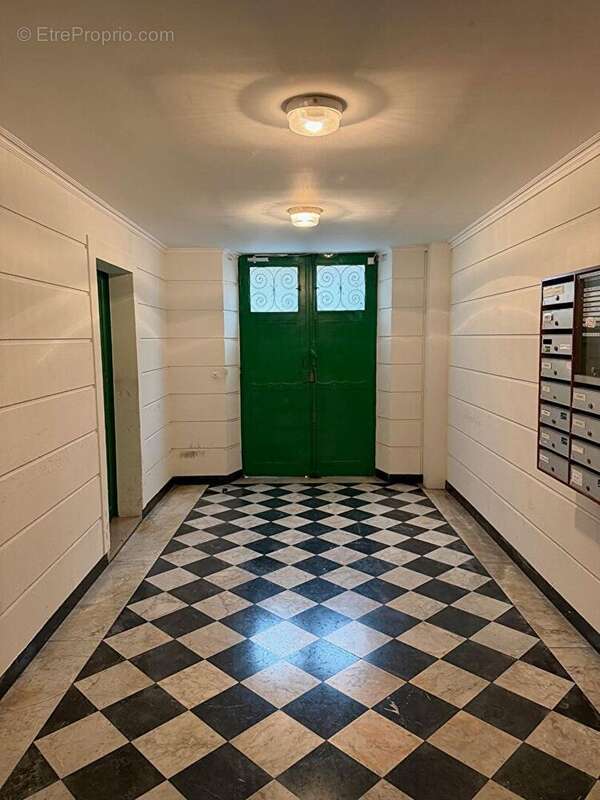 Appartement à PARIS-6E