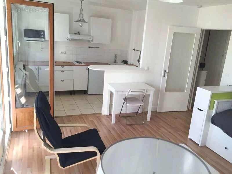 Appartement à LE PERREUX-SUR-MARNE