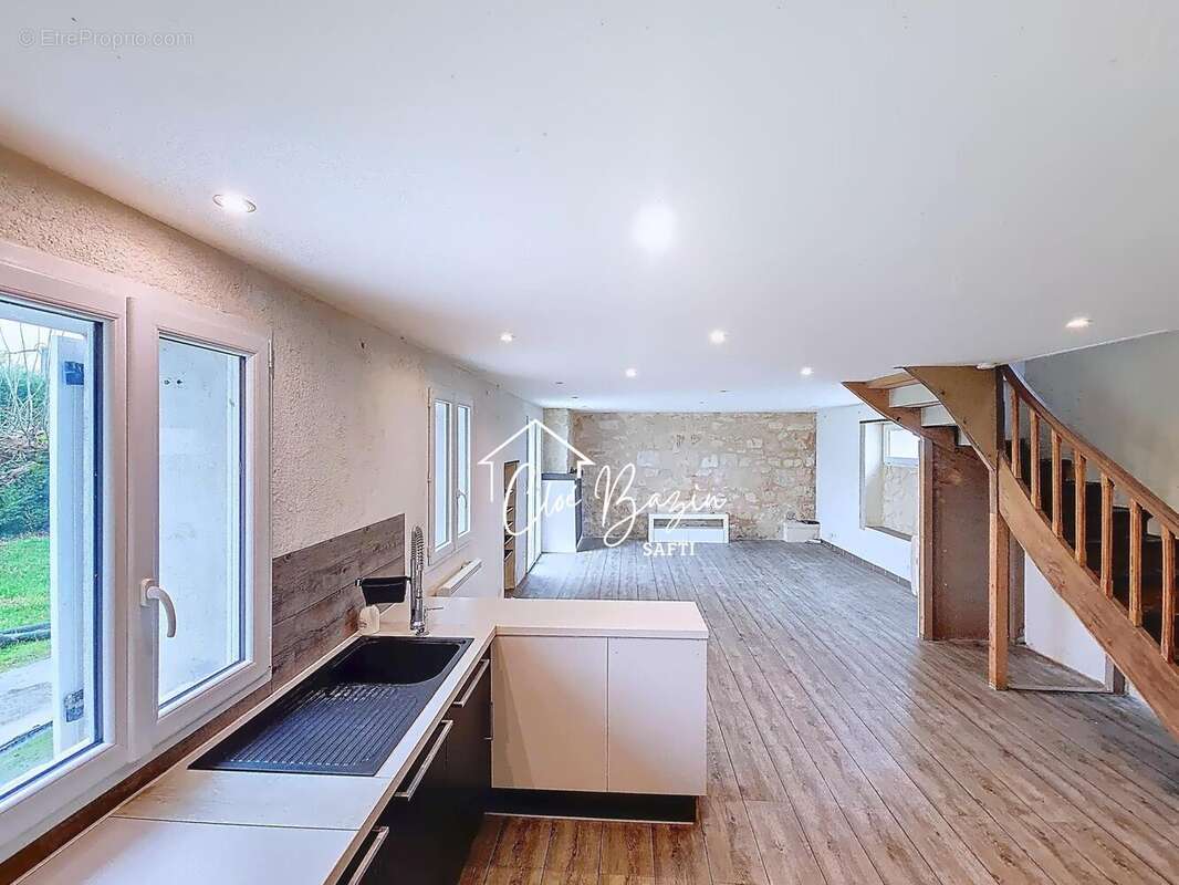 Photo 2 - Maison à LARUSCADE