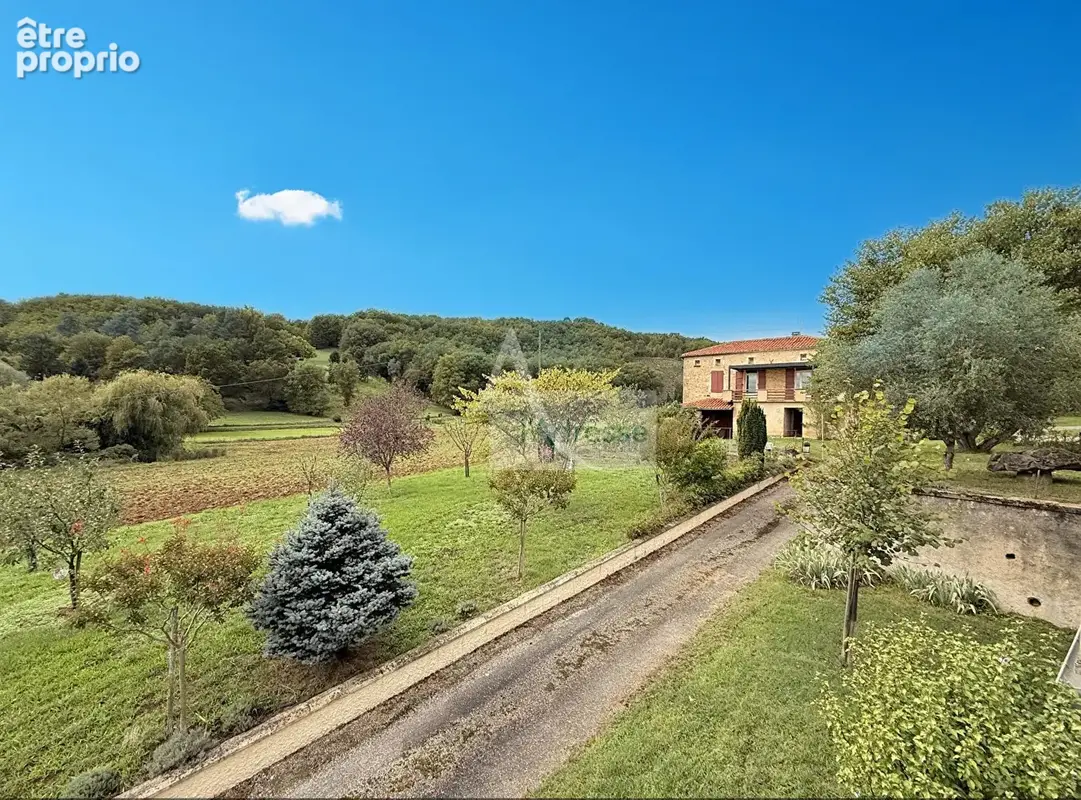 Propriété 2 maisons, dépendances, plus de 4 ha - photo 3