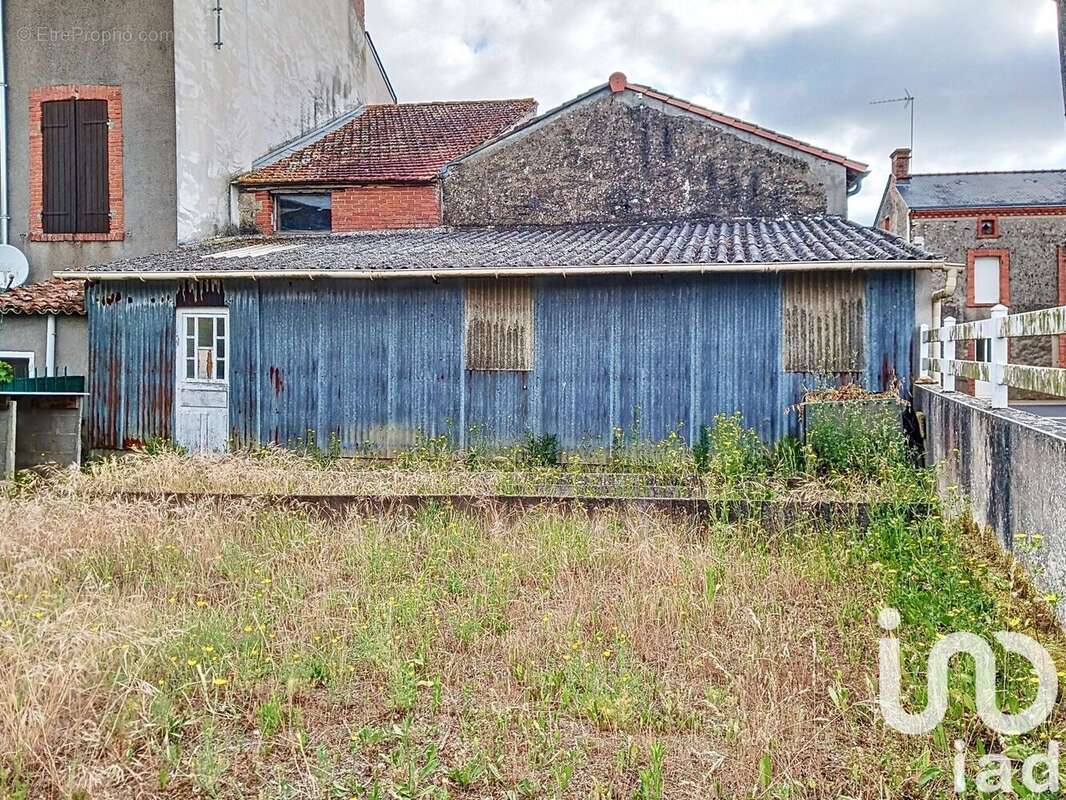 Photo 2 - Maison à VALANJOU