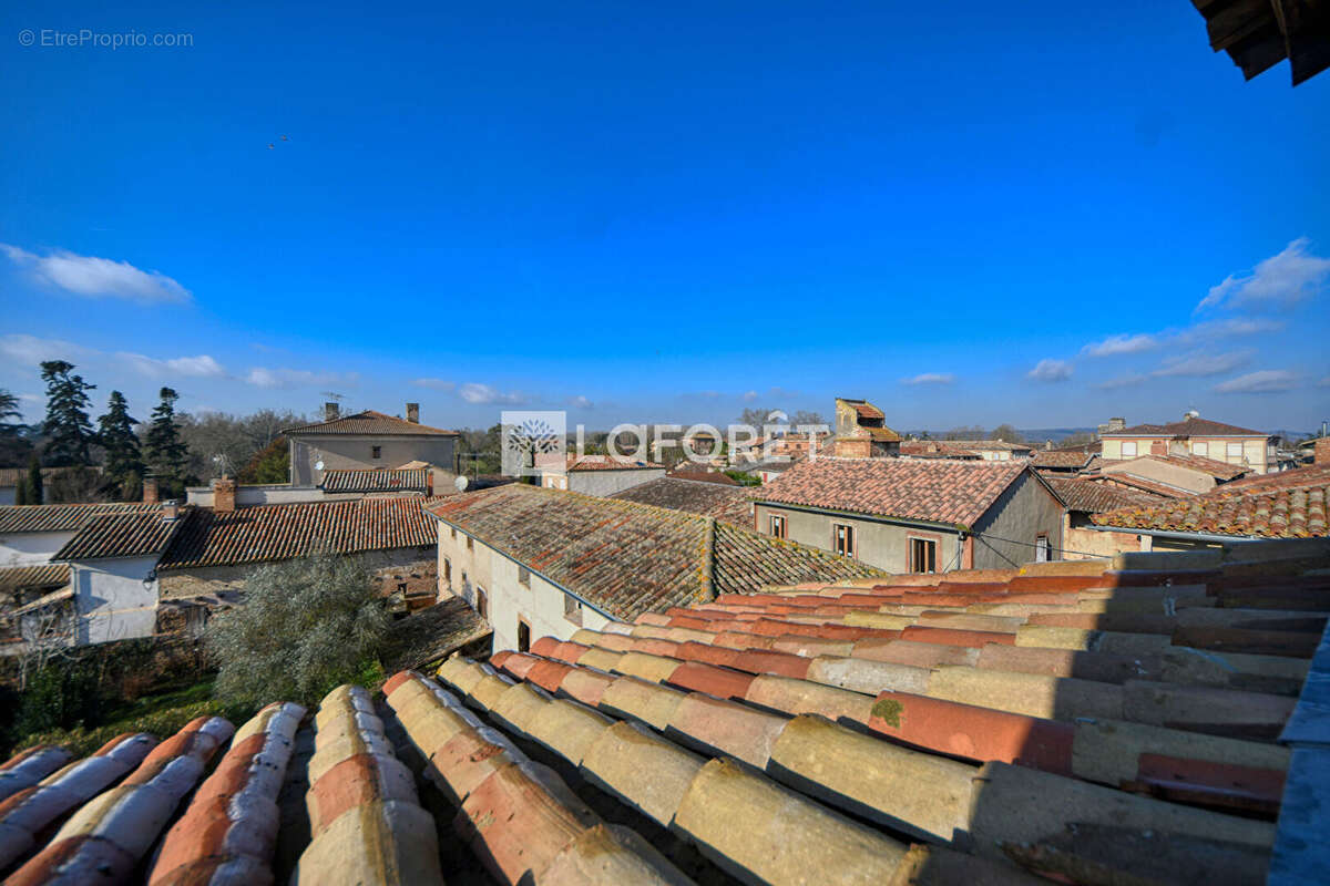Appartement à LISLE-SUR-TARN