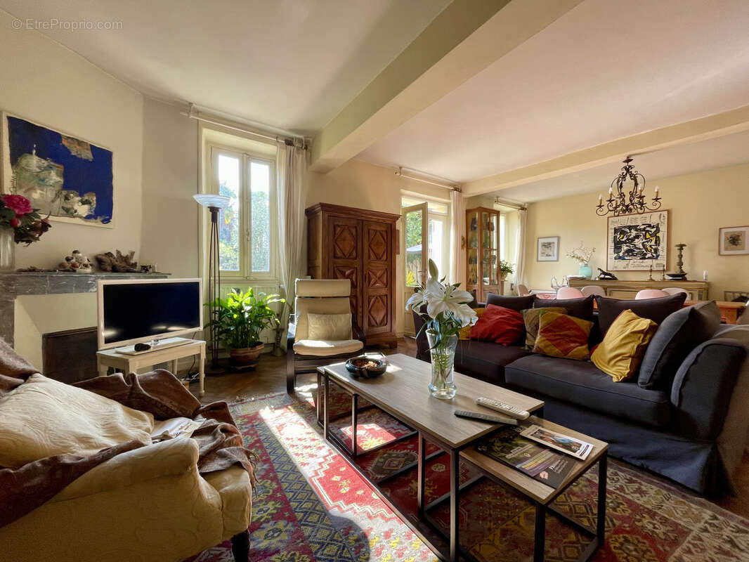 Maison à VIC-EN-BIGORRE