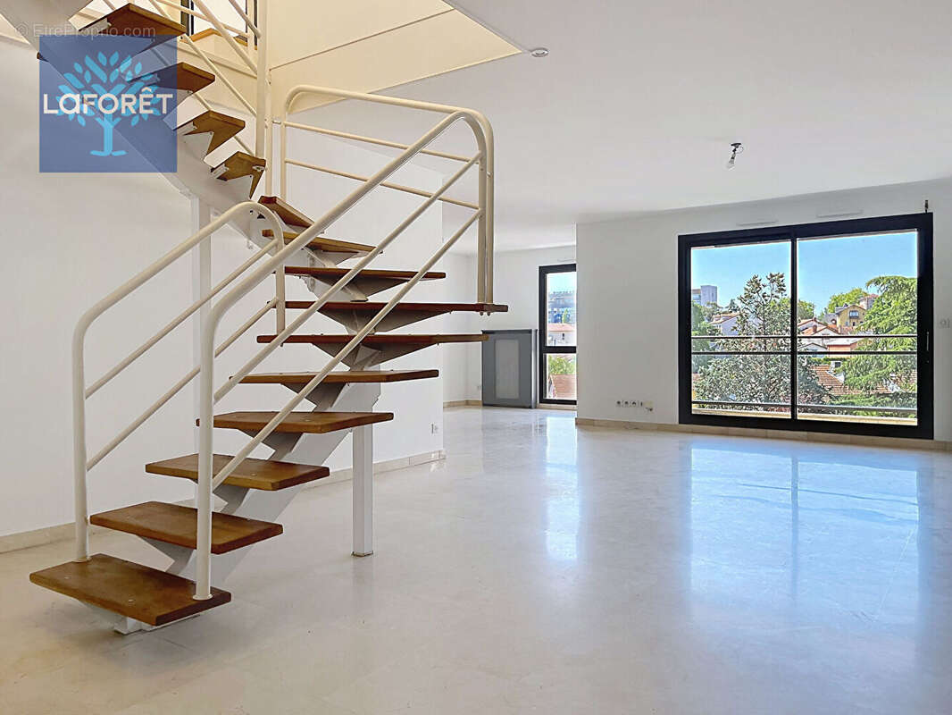 Appartement à LYON-3E