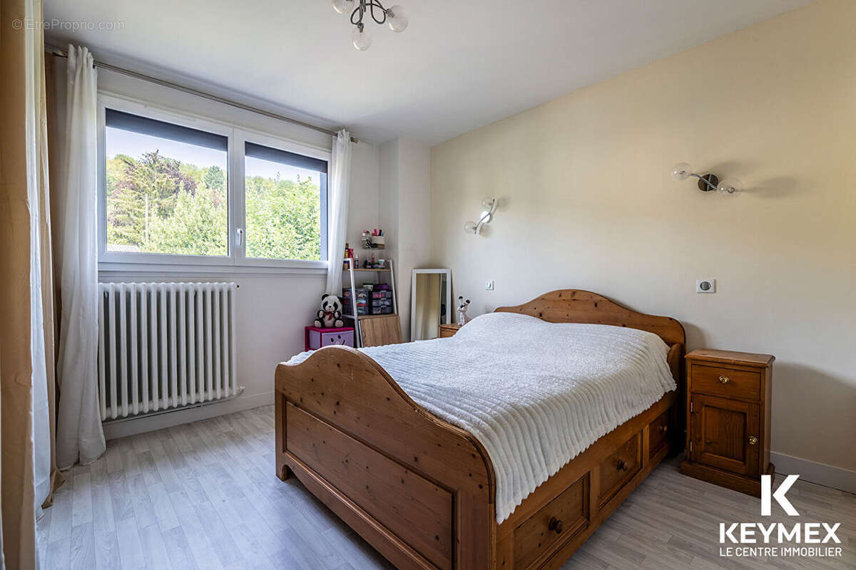 Maison familiale 7 pièces à vendre à Parmain ? 5 chambres, jardin, sous-sol total, garage ? Vente Interactive - photo 8