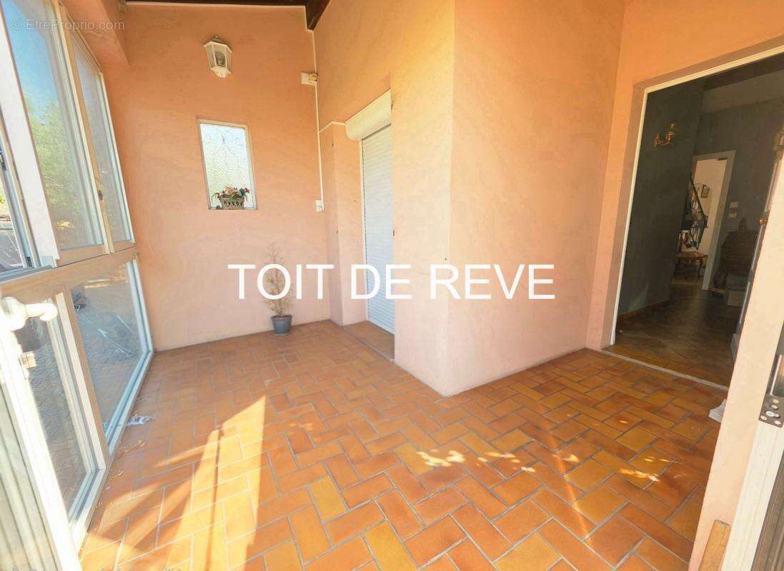 Exclusivité Frontignan : Grande villa de 150m² sur 699m² de parcelle - photo 14