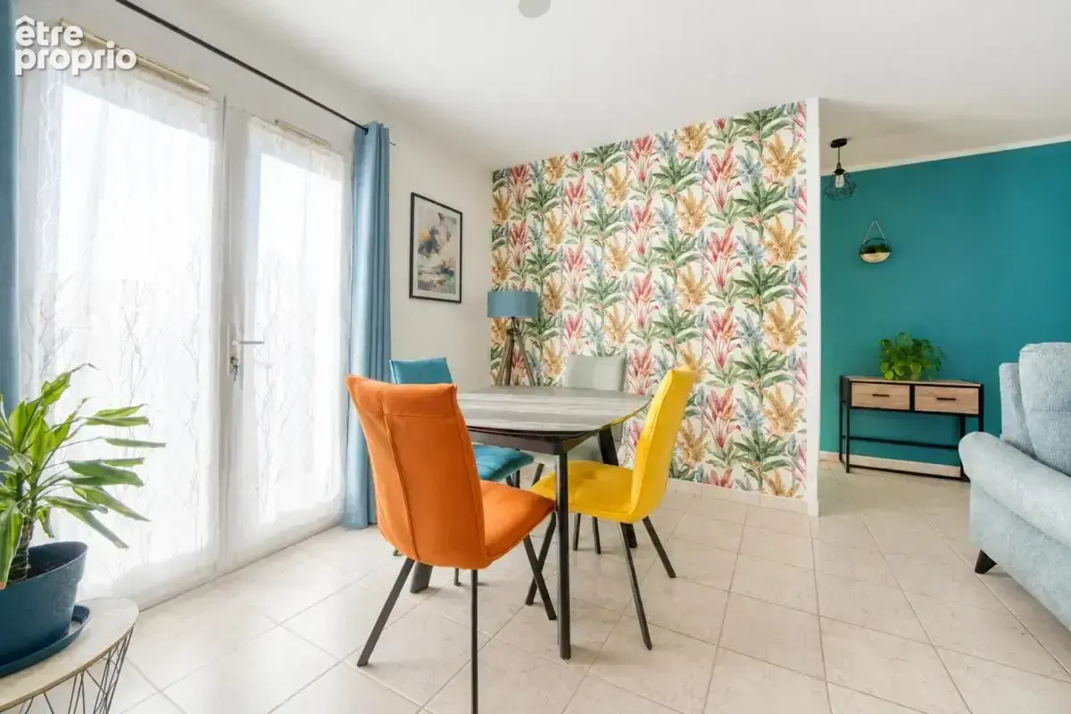 Maison de 4 pièces de 84 m² à Cravans - photo 5