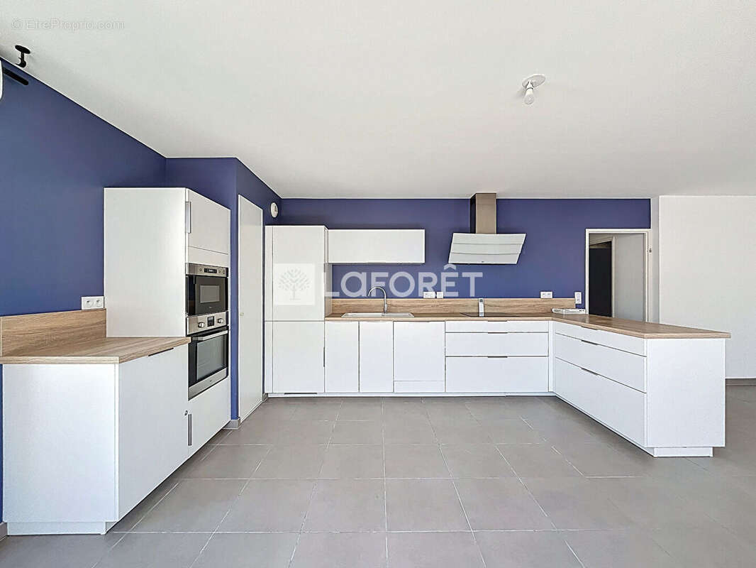 Appartement à SAINT-JEAN-DE-VEDAS