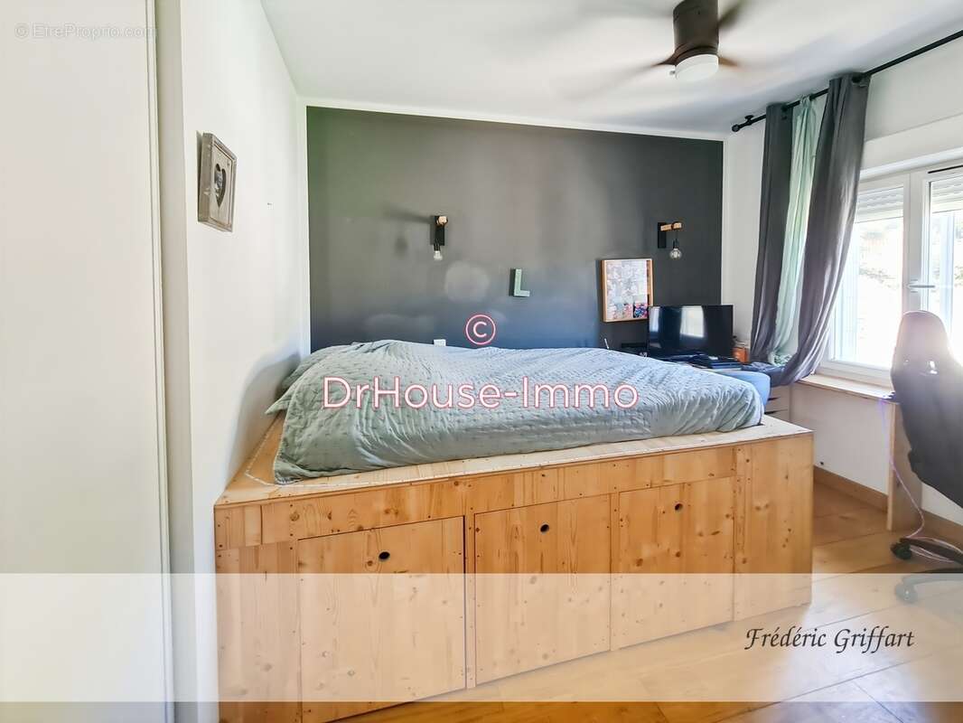 Maison à GREOUX-LES-BAINS