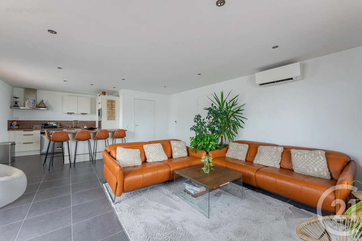 Appartement à SAINT-PRIEST