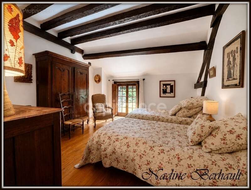 Maison à FERRIERES-EN-GATINAIS