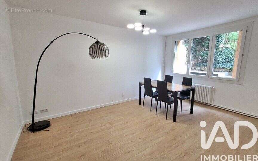 Photo 2 - Appartement à CHARTRES