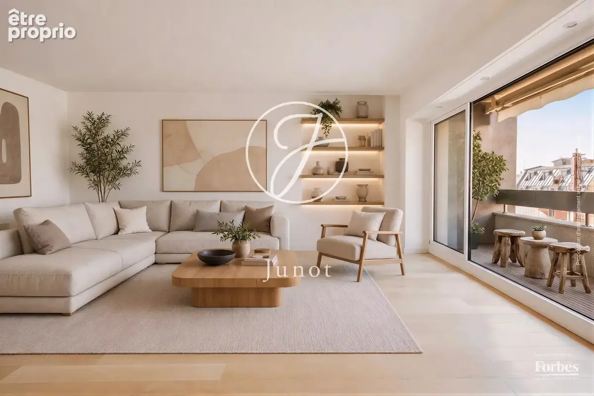 Appartement à PARIS-16E