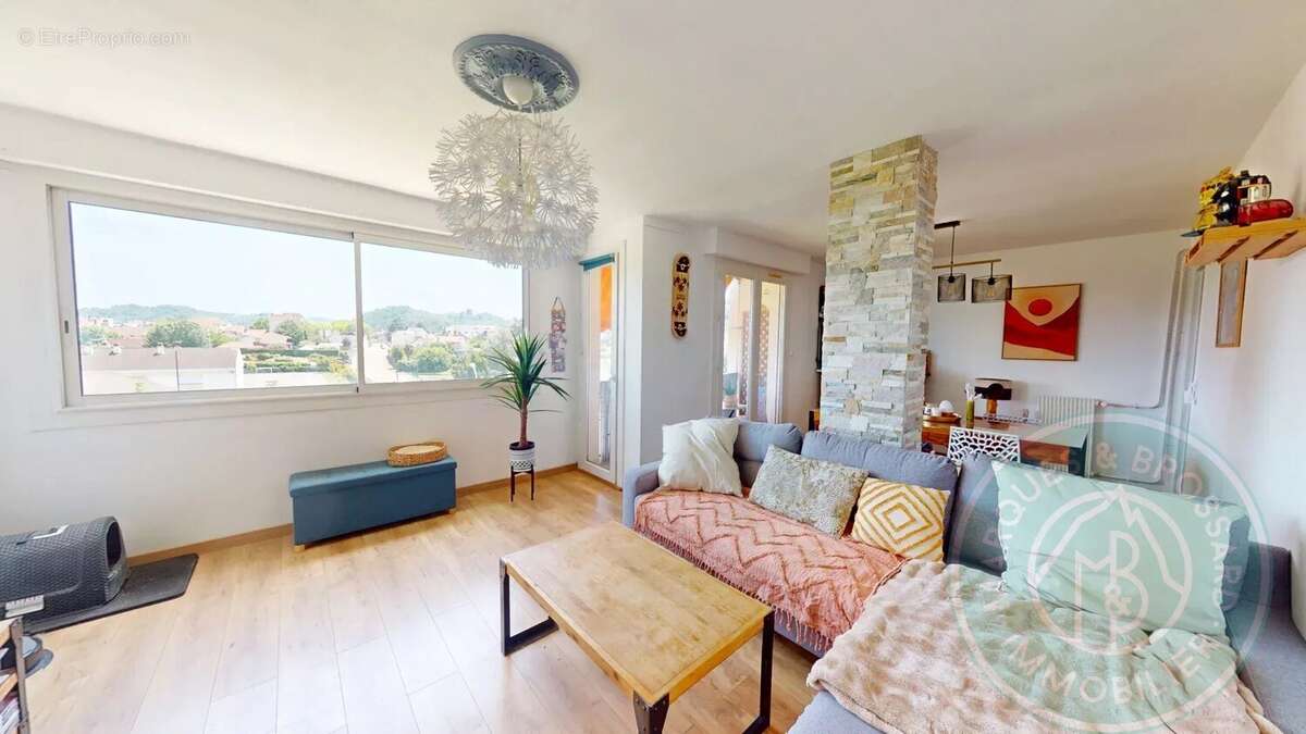 Appartement à JURANCON