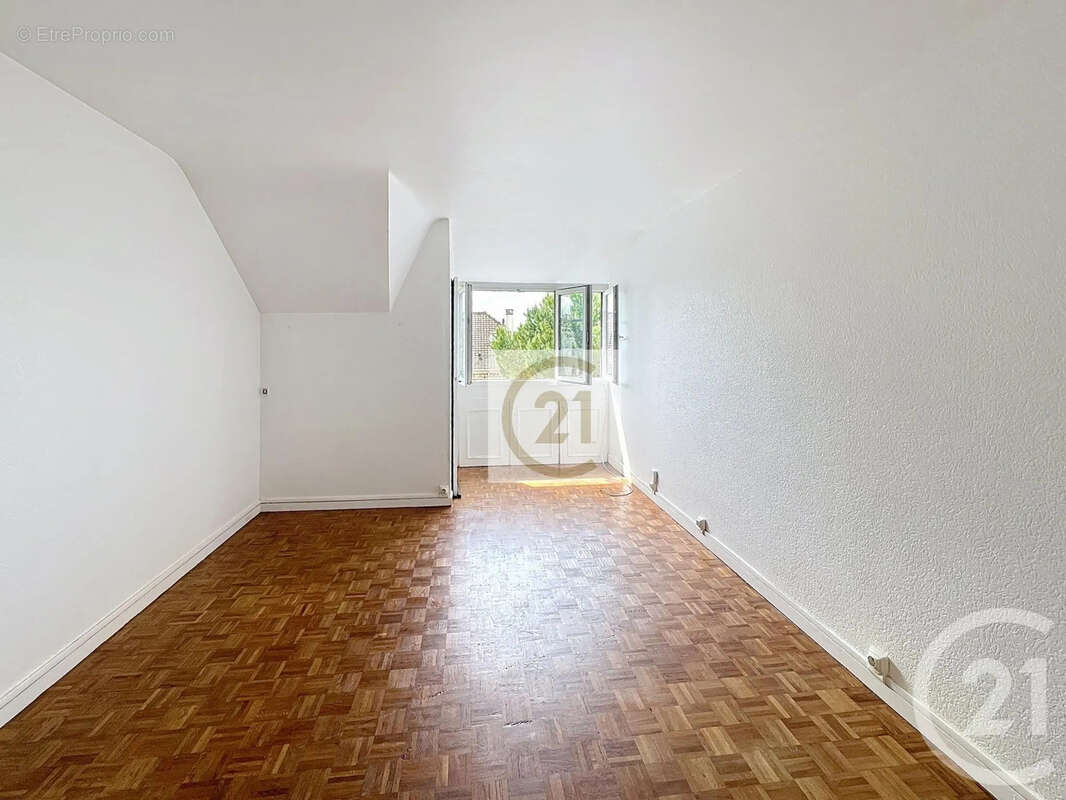 Appartement à SAINT-CLOUD