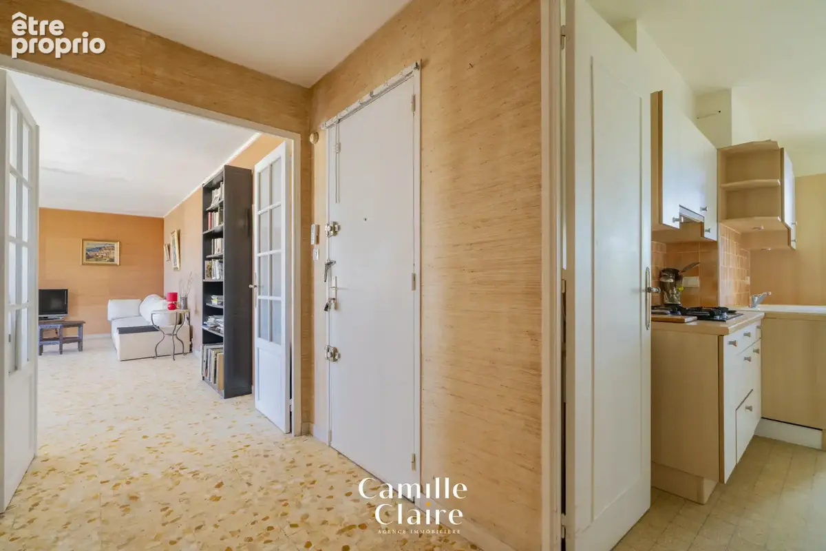 Appartement T4 - T5 Marseille 13008 quartier Sainte Anne avec extérieur et vue dégagée échappée mer - photo 8