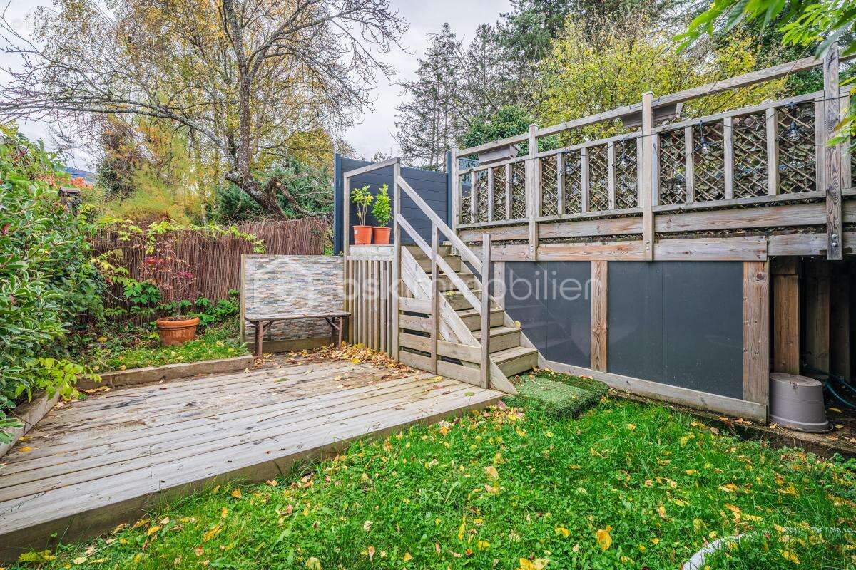 Appartement à BRIE-ET-ANGONNES